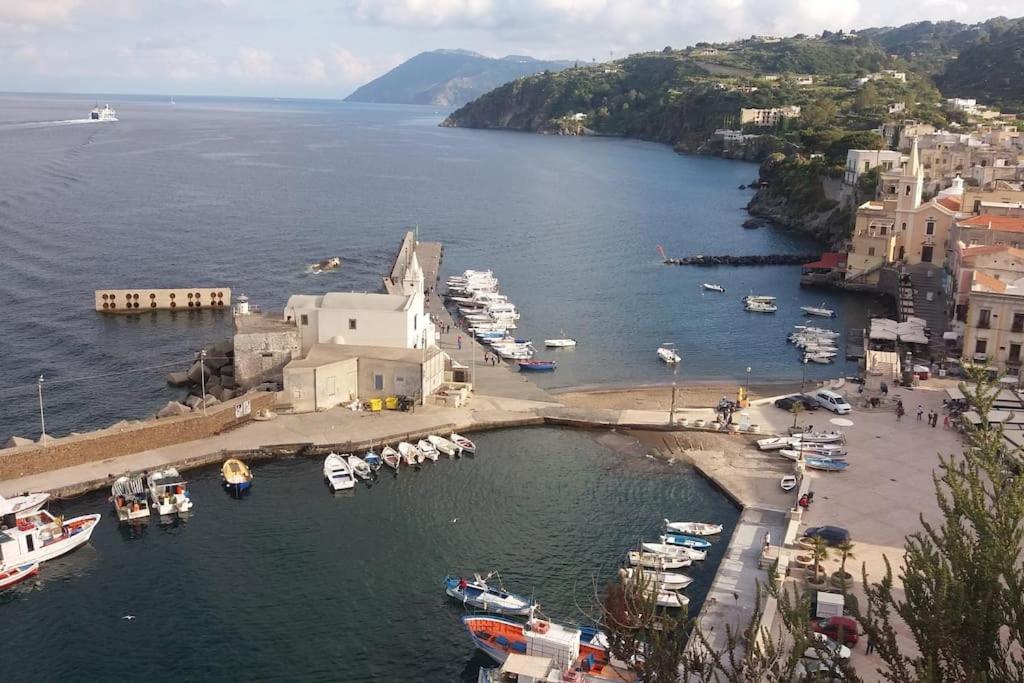 Villa Casa Catalogna , Vicino Al Centro Storico. Lipari  Exterior foto